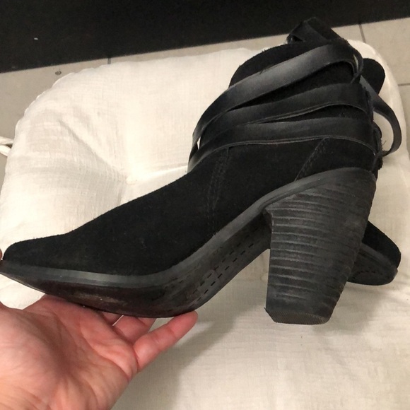 Dolce Vita Suede Booties Size 6 - Picture 3 of 10